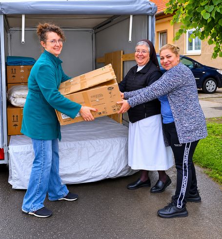 Entladen eines Anhängers